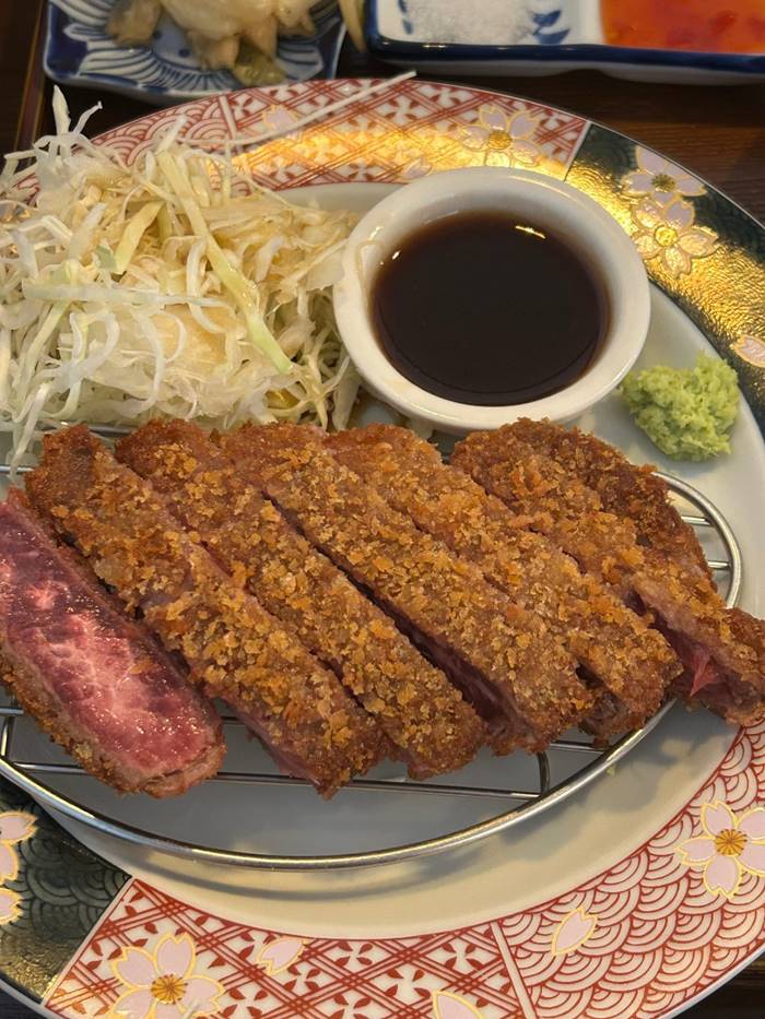 대치동 삼성역 이치규 규카츠 맛집 육즙 팡팡 규카츠 & 스테키! 이즈니 버터에 구워 먹는 레알 강남 맛집 3.jpg