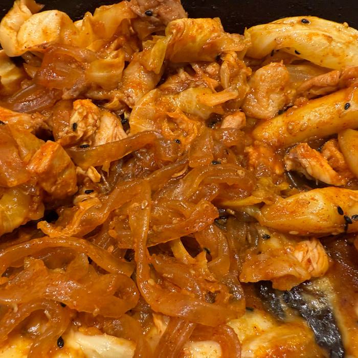 강남역 맛집 장인닭갈비 강남점 리뷰 천연 치즈 폭탄에 눈이 휘둥그레! 7.jpg