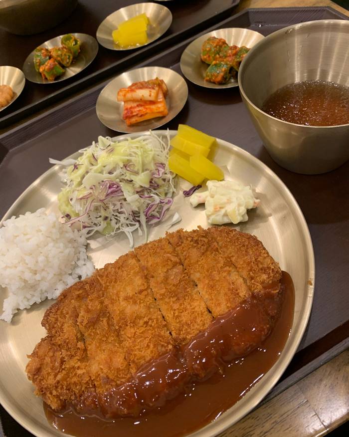 신논현 메르밀 쑥떡콩국수, 흑임자콩국수, 돈까스 강남 맛집 리뷰 5.jpg