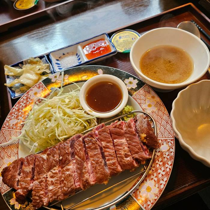 대치동 삼성역 이치규 규카츠 맛집 육즙 팡팡 규카츠 & 스테키! 이즈니 버터에 구워 먹는 레알 강남 맛집 1.jpg