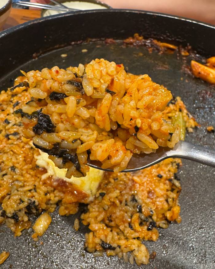 강남역 맛집 장인닭갈비 강남점 리뷰 천연 치즈 폭탄에 눈이 휘둥그레! 11.jpg