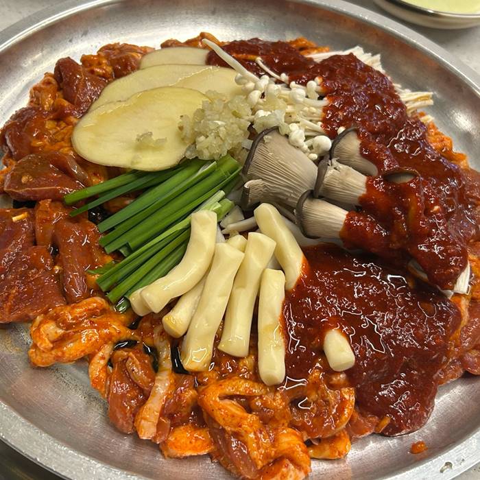 강남역 오리불고기 맛집 미나리밭오리사냥 강남역점 오리고기 맛집 리뷰 3-0.jpg