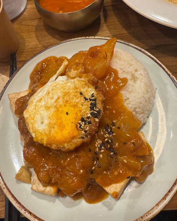 교대역 맛집 미몽 교대점 된장 짜장면 인절미 탕수육 강남 맛집 12.jpg