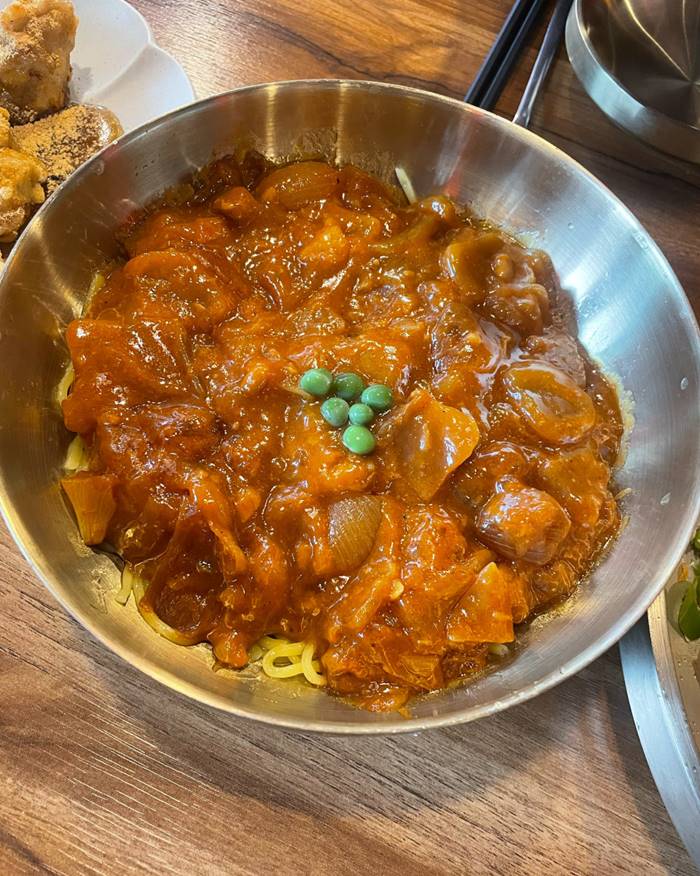 교대역 맛집 미몽 교대점 된장 짜장면 인절미 탕수육 강남 맛집 4.jpg