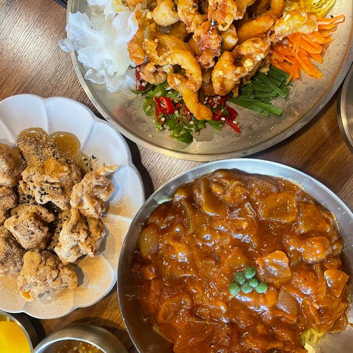 교대역 맛집 미몽 교대점 된장 짜장면 인절미 탕수육 강남 맛집 1.jpg